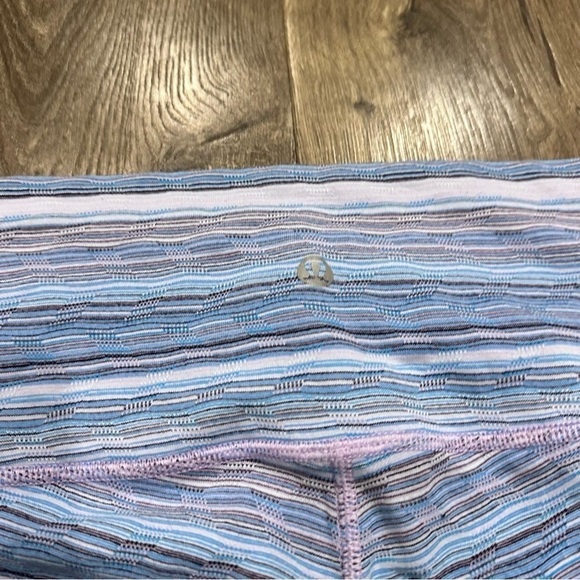 Lululemon High Times Pant 25" Sz 4 Wave Twist Lilac Caspian Blue Leggings Stripe - Picture 12 of 14